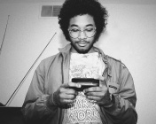 TORO Y MOI