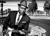 THE ROBERT CRAY BAND